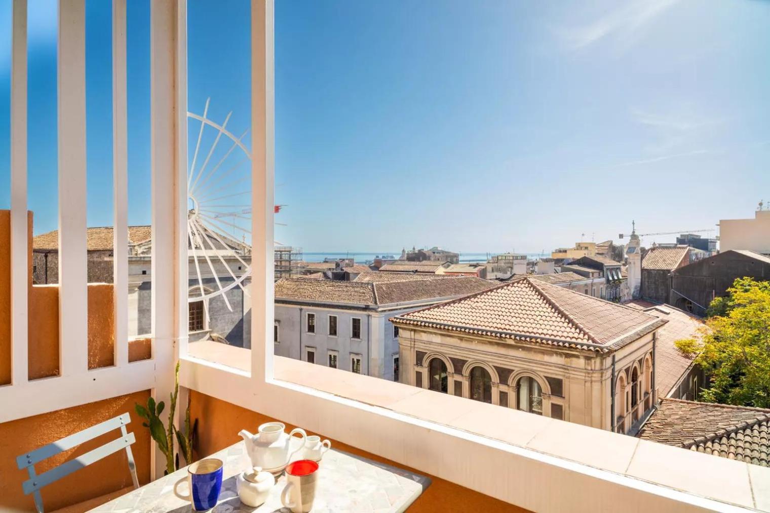 카타니아 La Terrazza Sul Cielo 아파트 외부 사진