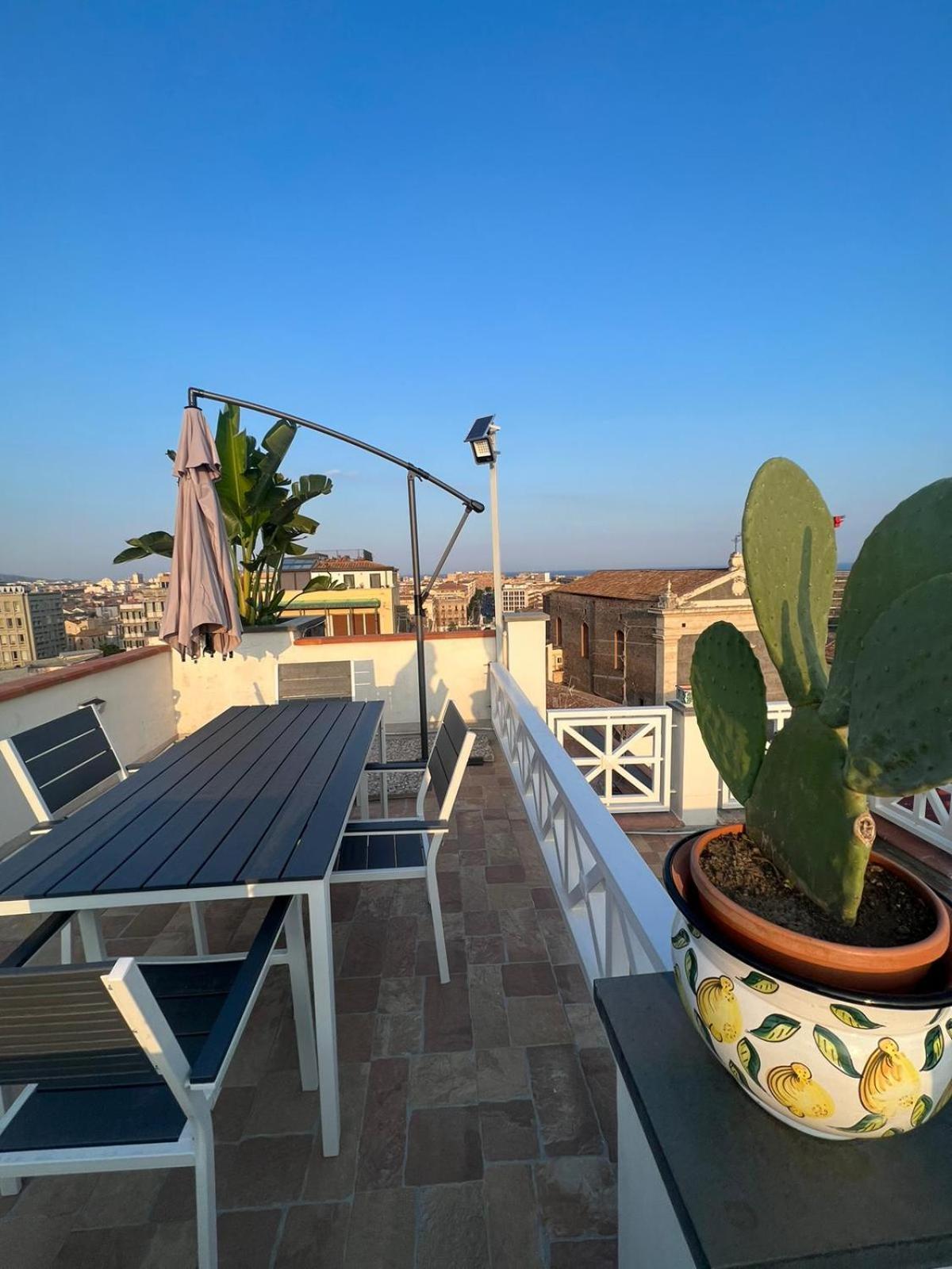 카타니아 La Terrazza Sul Cielo 아파트 외부 사진